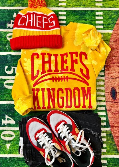 KC Chiefs yellow sweatshirt – nygypsiestees