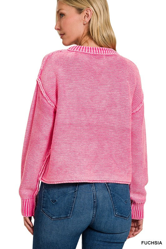 WASHED EXPOSED SEAM CREW NECK CROPPED SWEATER